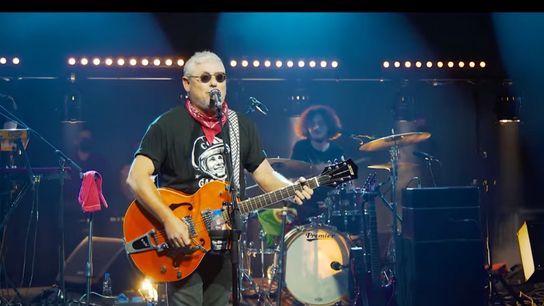 Xutos & Pontapés: Portugal’s Greatest Rock Band taken Lisbon (music )